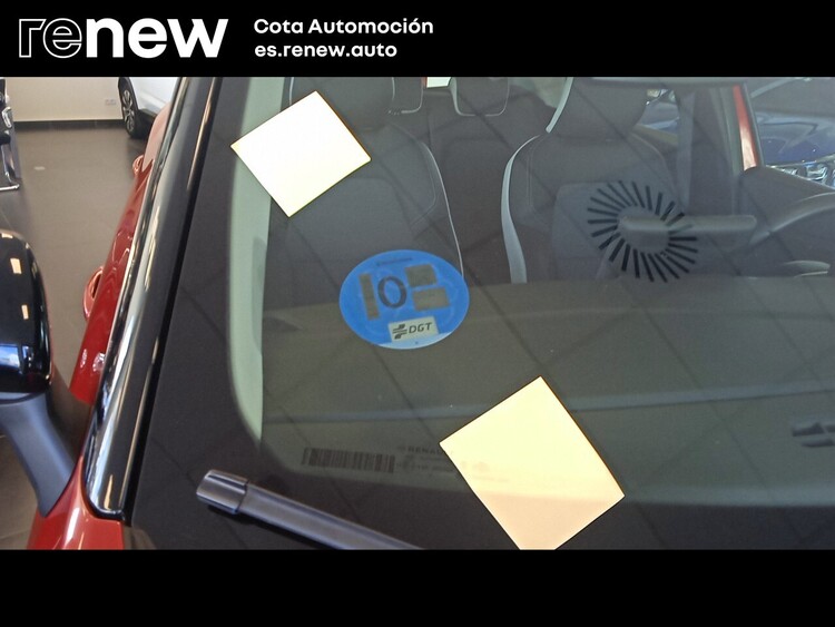 Renault Captur II ZEN E-TECH HIBRIDO ENCHUFABLE foto 30
