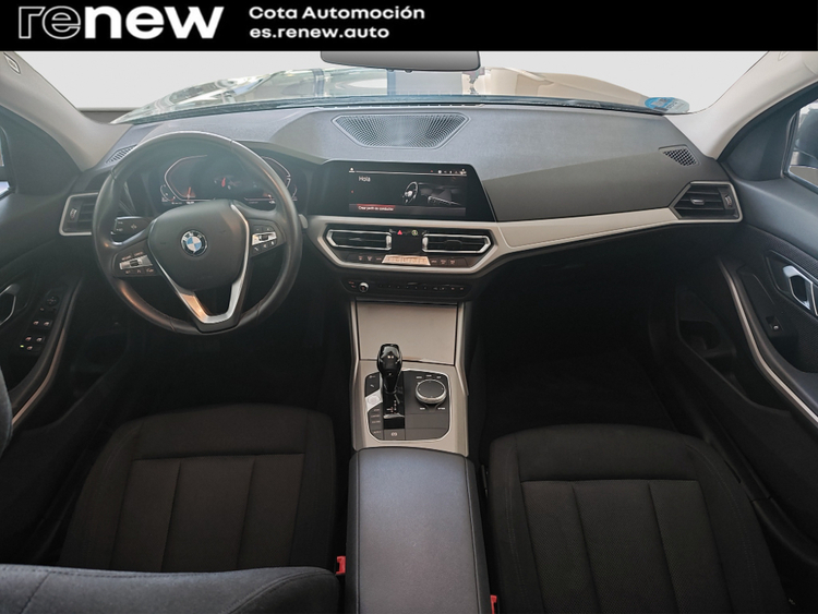 BMW Serie 3 320d foto 10