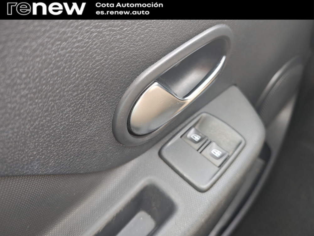Dacia Sandero Stepway Essential foto 15