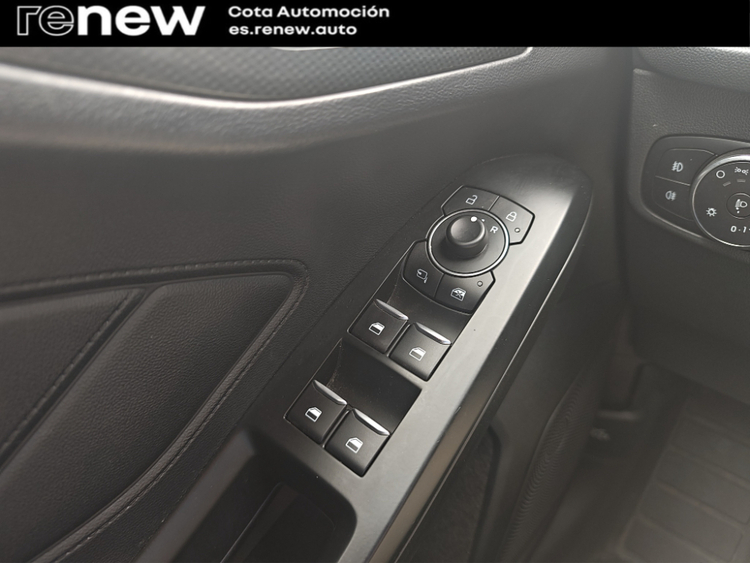 Ford Focus 1.0 ECOBOOST MHEV ST LINE 155 foto 16