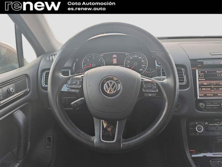 Volkswagen Touareg V6 TDI BlueMotion Premium foto 14