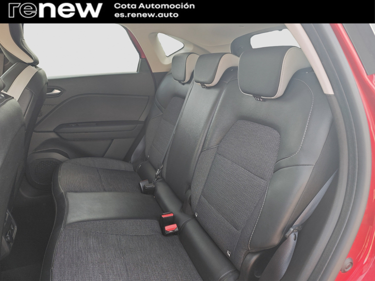 Renault Captur II Techno Mild Hybrid foto 8