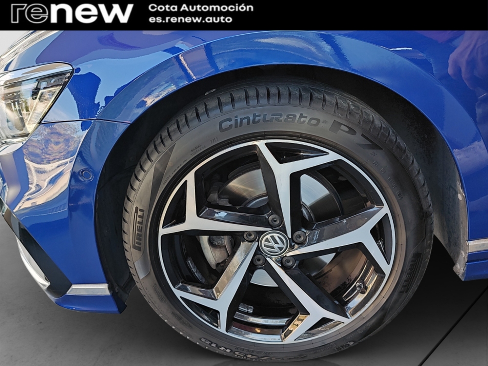 Volkswagen Passat R-Line foto 21