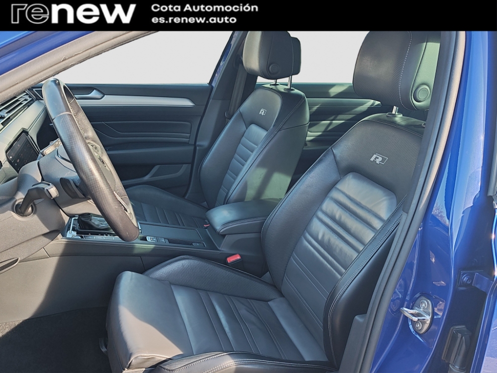 Volkswagen Passat R-Line foto 6