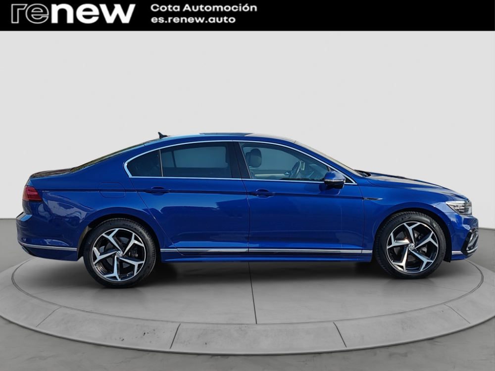 Volkswagen Passat R-Line foto 11