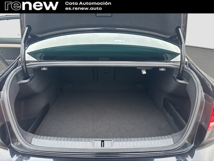 Volkswagen Passat Advance BMT foto 18