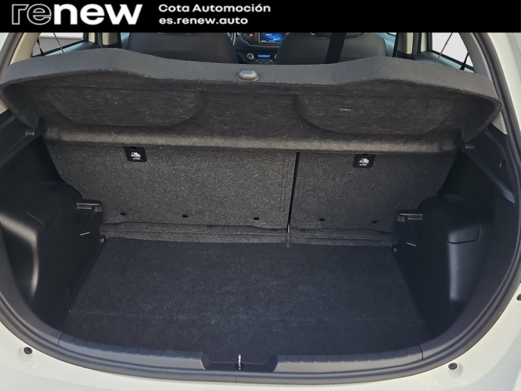 Toyota Yaris Active foto 18