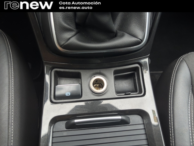 Ford Kuga Titanium foto 21