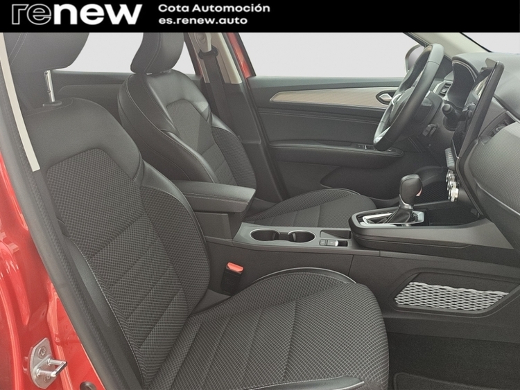 Renault Arkana TECHNO E-TECH 145 CV FULL HYBRID foto 19