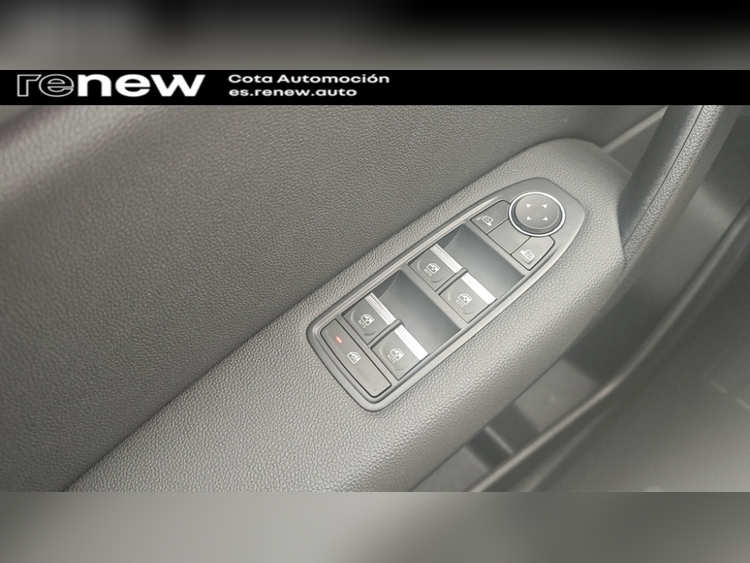 Renault Captur II TCe GPF Micro Hibrido Fast Track 103kW foto 16