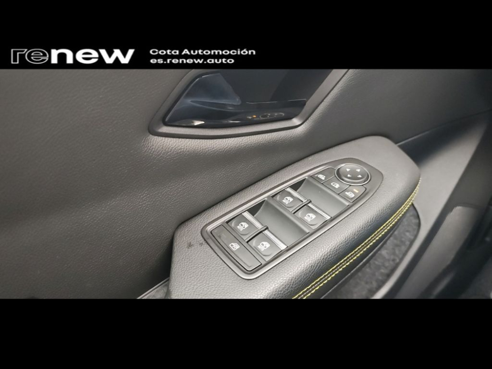 Renault Scenic 220 Long Range Techno miniatura 16